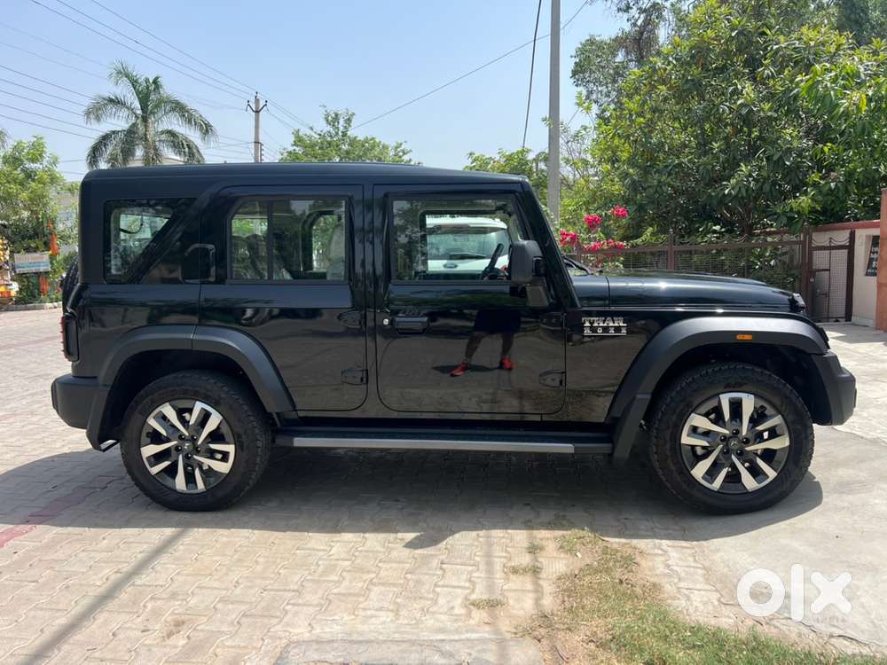 Mahindra Thar Roxx Ax7l 4x2 At Petrol  Top Model  Mint  5000 Km