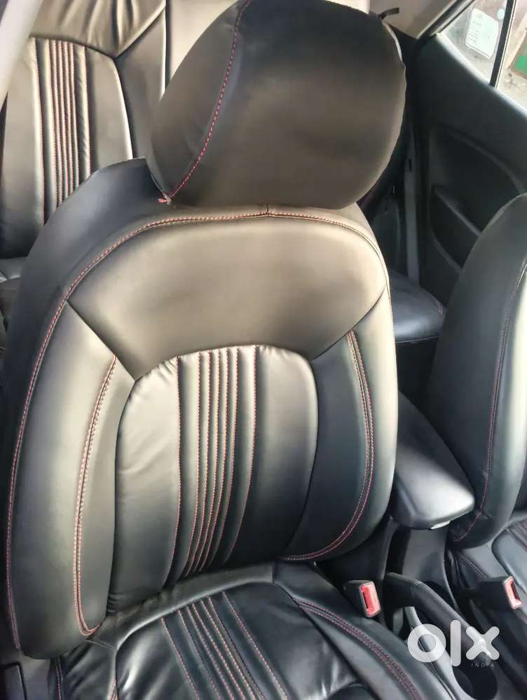 Hyundai Venue 2021 Petrol Well Maintained 13000 Km Driven.