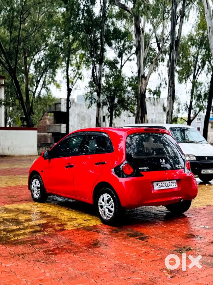 Honda Brio Petrol 2012