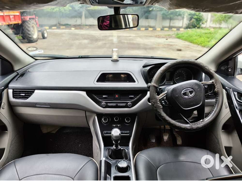 Tata Nexon 1.2 Revotron Xm (s), 2018, Diesel