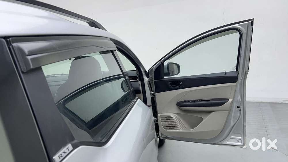 Renault Triber Rxt, 2020, Petrol