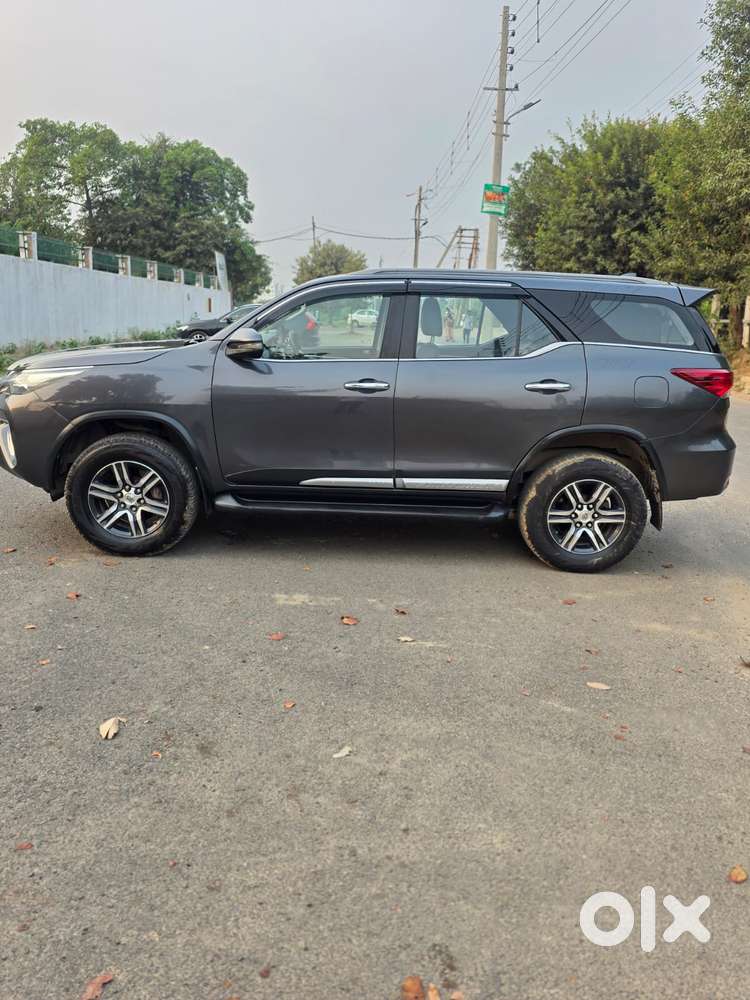 Toyota Fortuner 4x2 At 2.8 Diesel, 2018, Diesel