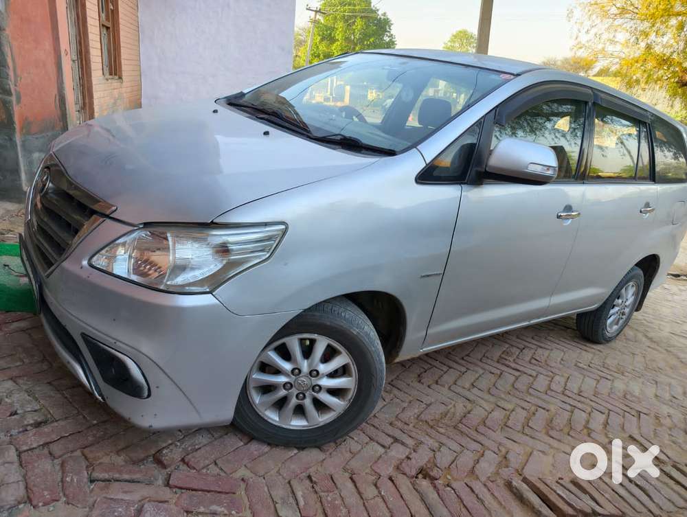 Toyota Innova Crysta 2.4 V, 2019, Diesel