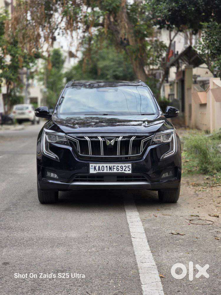 Mahindra Xuv700 2.0 Ax 7 Petrol Mt Str, 2025, Petrol