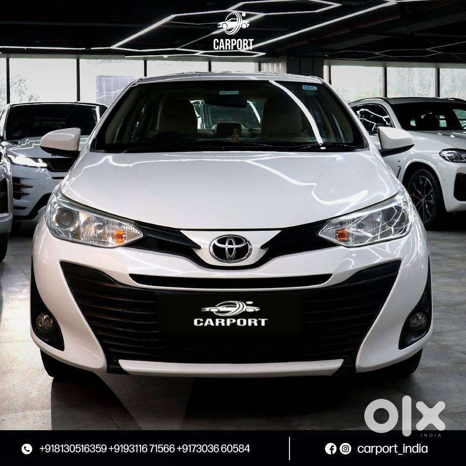 Toyota Yaris J Cvt, 2019, Petrol
