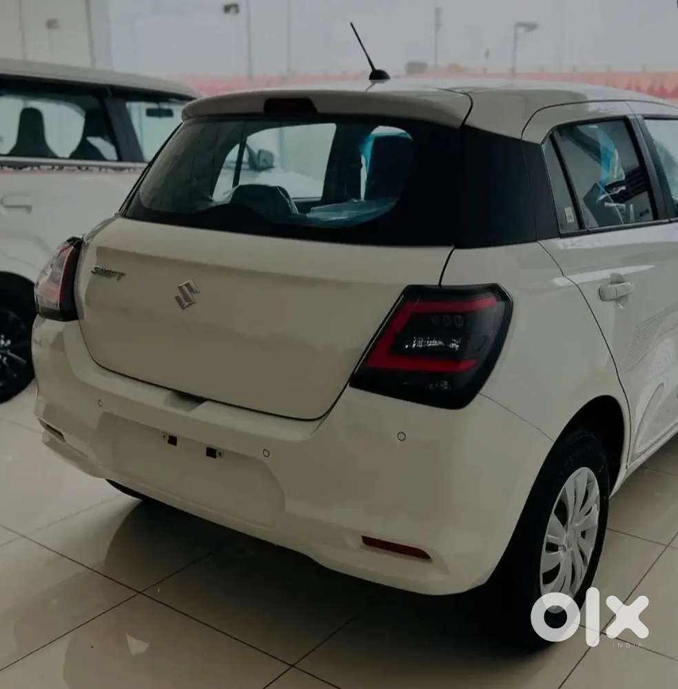 Maruti Suzuki Swift Vxi 2025