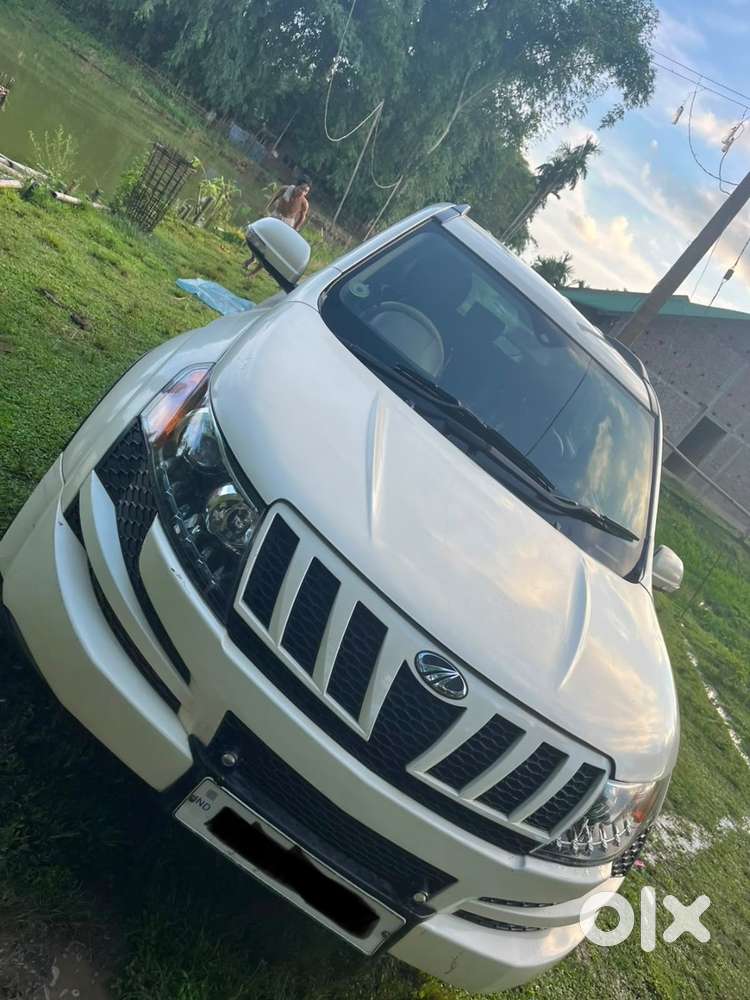 Mahindra Xuv500 W6 2015