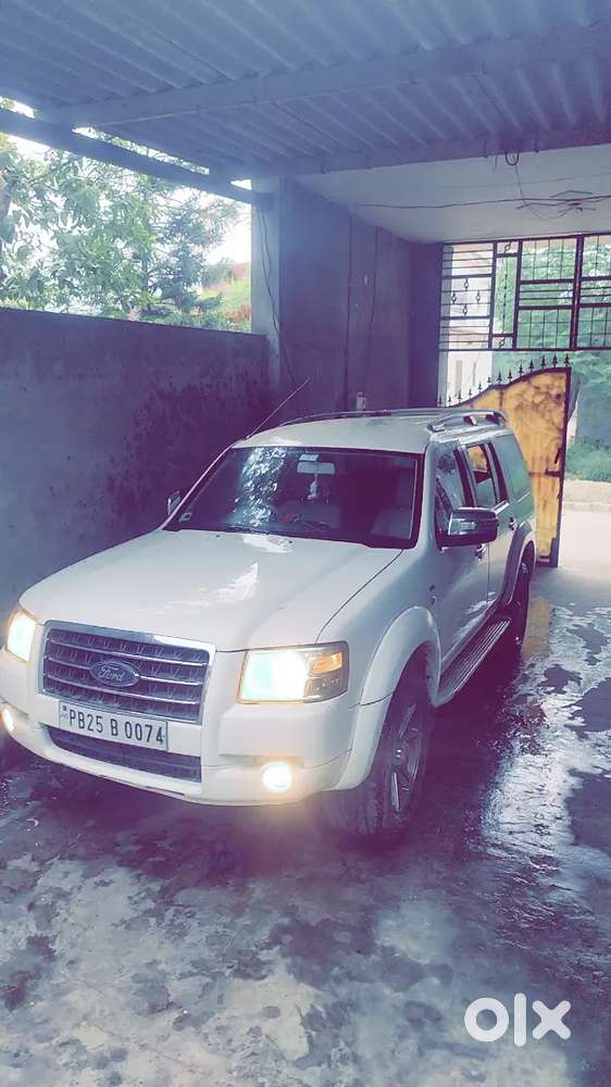 Ford Endeavour 2009 172000 Km Driven