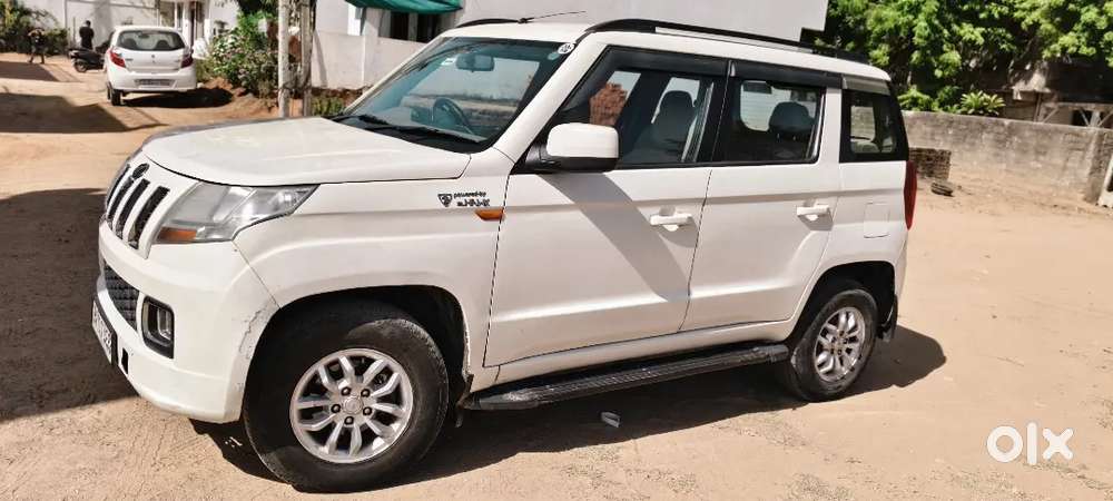 Mahindra Tuv 300 2016 Diesel 73000 Km Driven