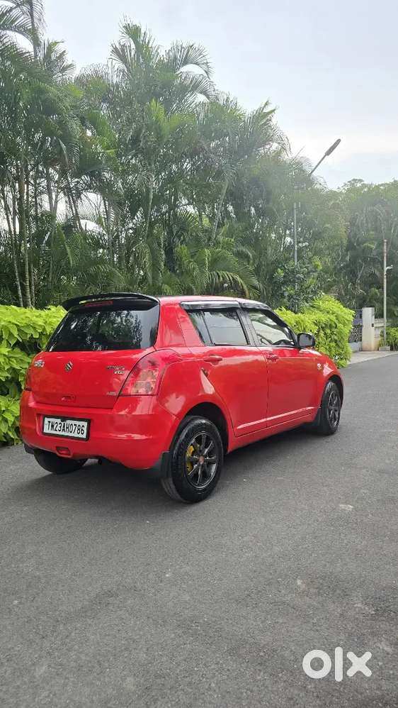 Maruti Suzuki Swift 2009 (tn 23 Ah 0786)