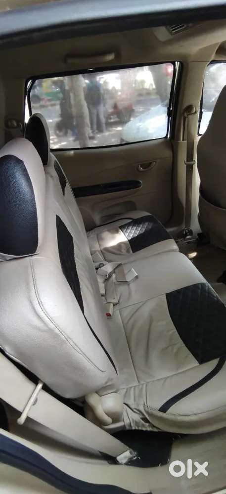 Honda Mobilio 2017 Cng & Hybrids 60040 Km Driven