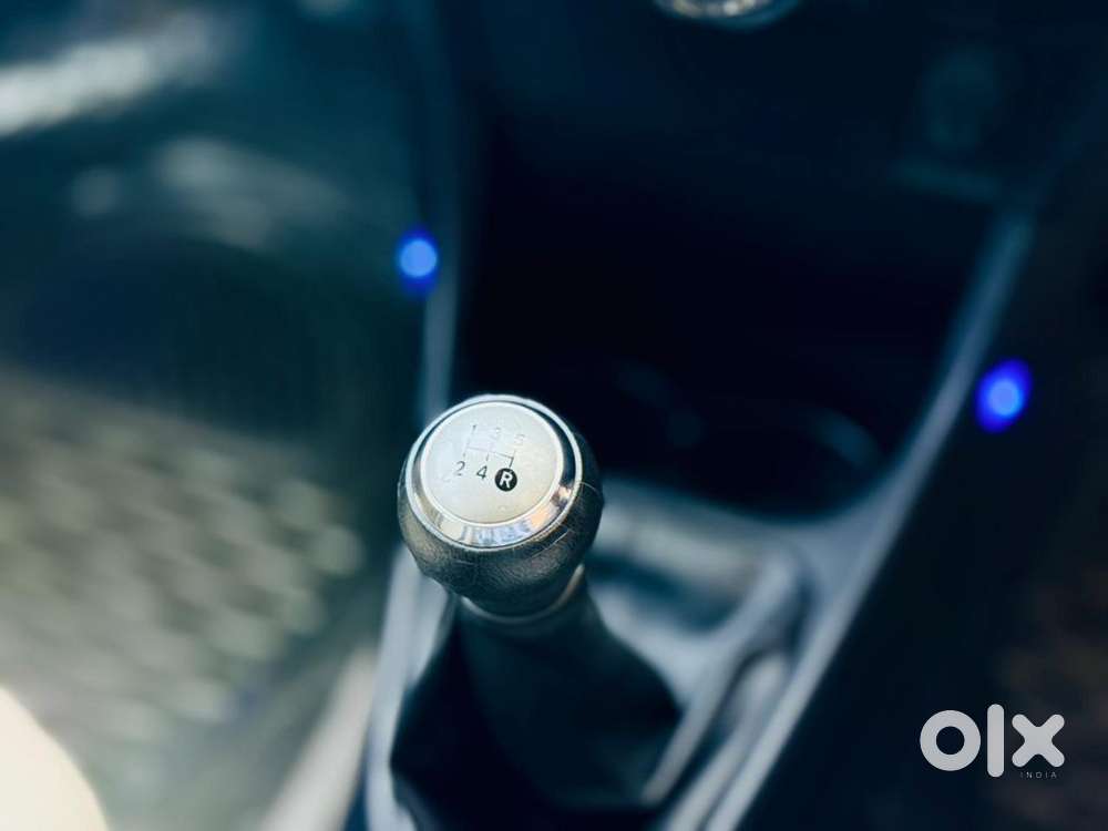 Toyota Etios Liva V Dual Tone, 2019, Petrol