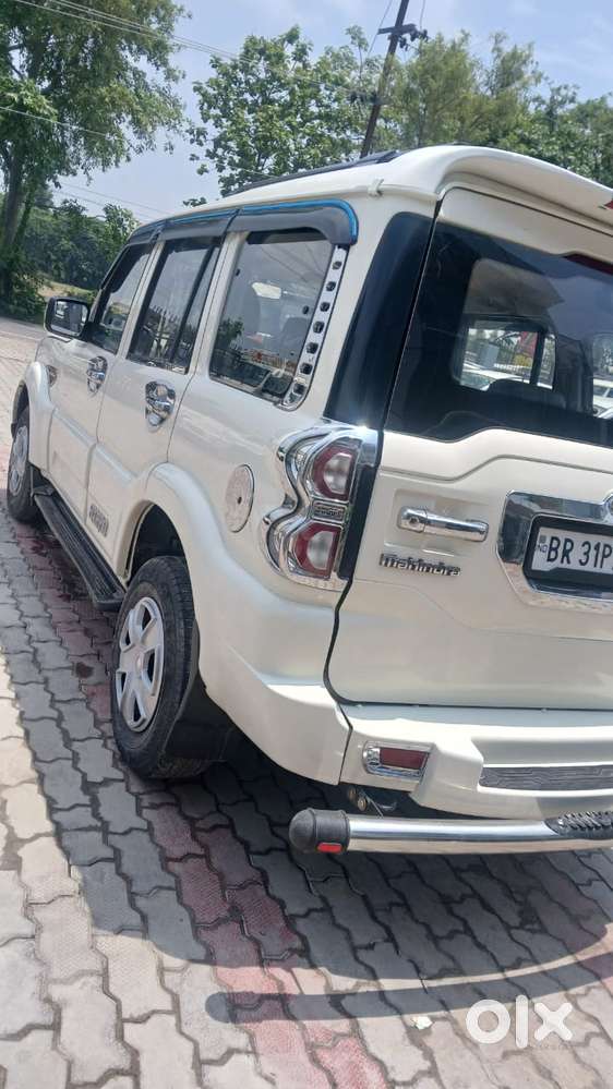 Mahindra Scorpio S2, 2016