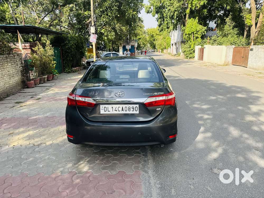 Toyota Corolla Altis 2013-2017 1.8 Limited Edition, 2014, Petrol