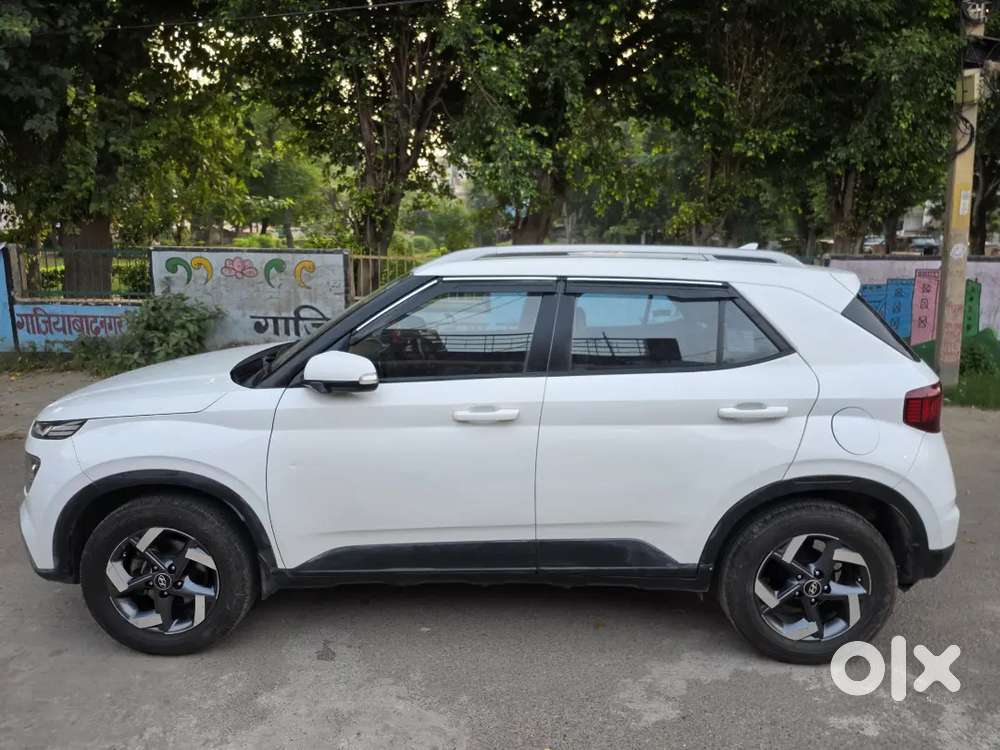2021 Model Venue Sx 1.5 Crdi Diesal Sunroof All Original 1st Owner