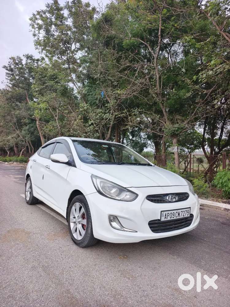 Hyundai Verna 1.6 Sx 2012