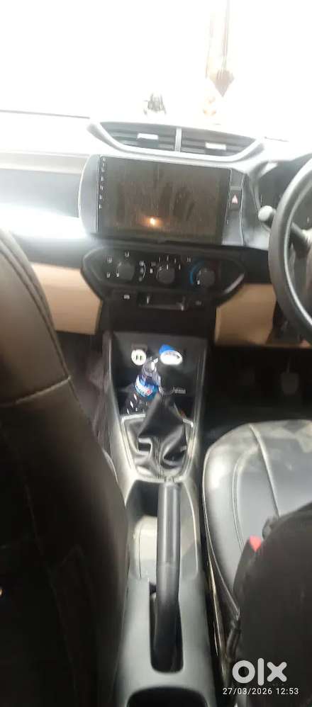 मुझे गाड़ी बेचनी है