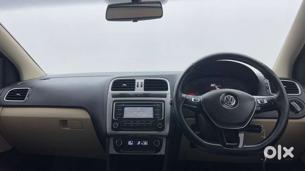 Volkswagen Polo Petrol Highline 1.2l, 2014, Petrol