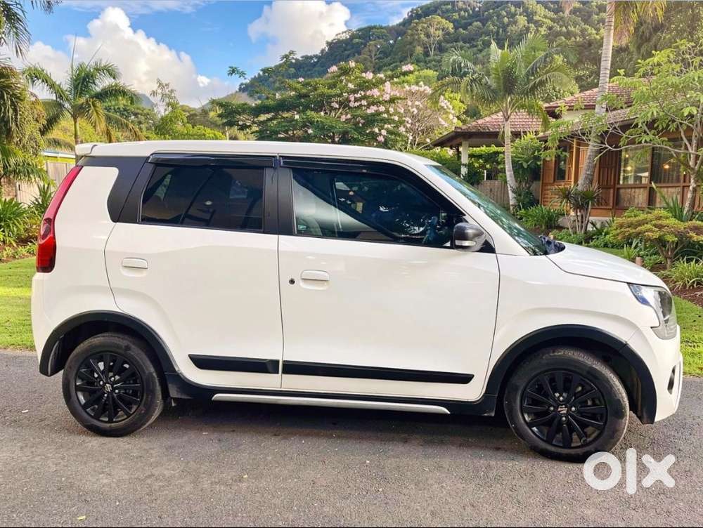 Wagonr Zxi+ Amt 2024 Model 25000 Km