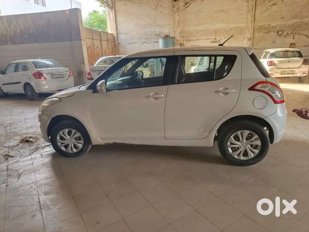Maruti Suzuki Swift 2016 Diesel 162000 Km Driven