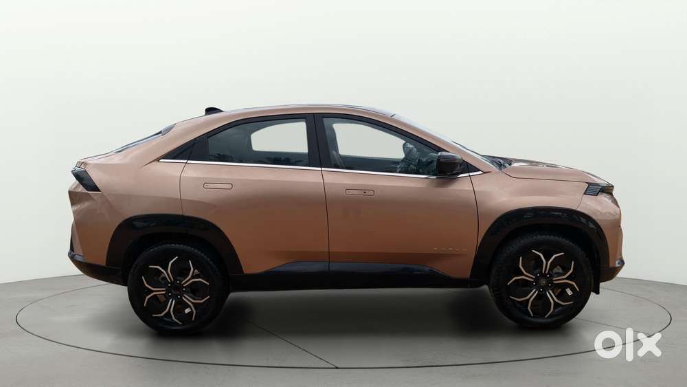 Tata Curvv Accomplished Plus A 1.2 Hyperion Gdi Petrol 6mt, 2024, Pe..