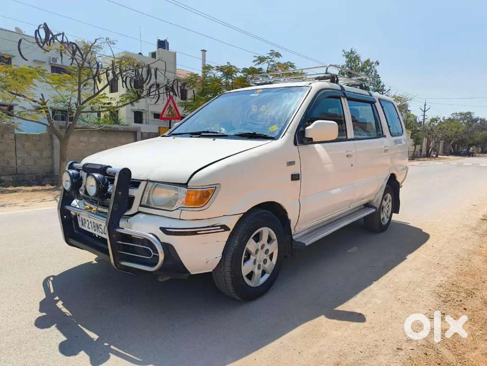 Chevrolet Tavera 2016