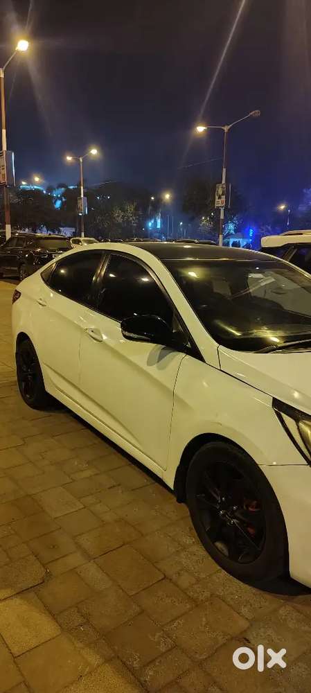 Hyundai Verna 1.6 Sx 2011