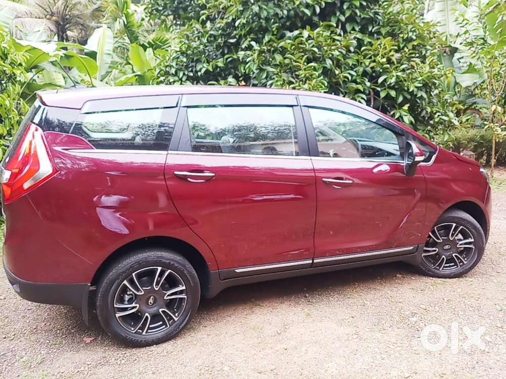 Mahindra Marazzo Diesel 2020
