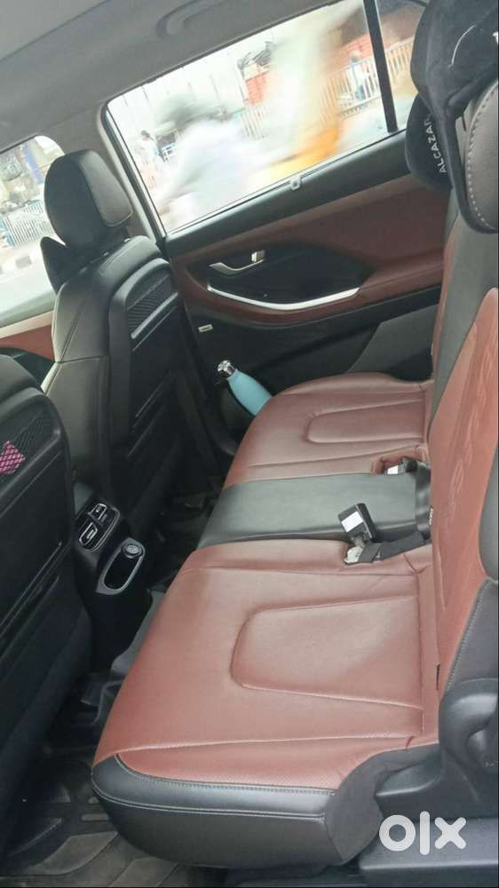 Hyundai Alcazar Platinum At  Sept 2021  Single Owner  Top Condition
