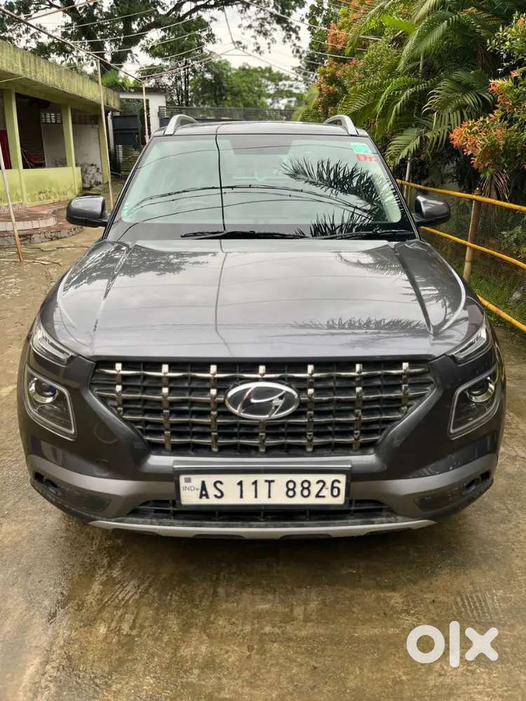 Venue Sx Turbo With Sunroof 2020 December Model