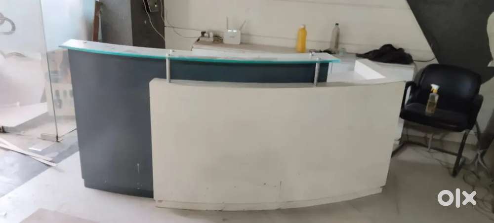 Shop counter