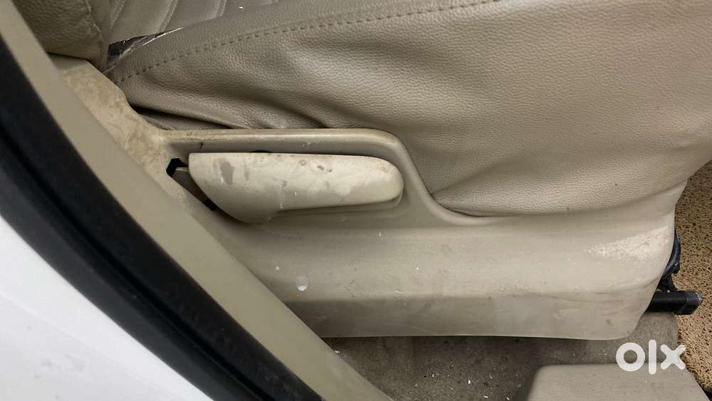 Maruti Suzuki Ertiga 2012-2015 Vxi Cng, 2015, Cng & Hybrids