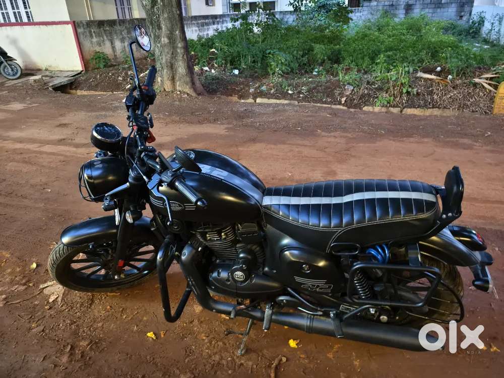 Jawa Model 42 2024 Petrol