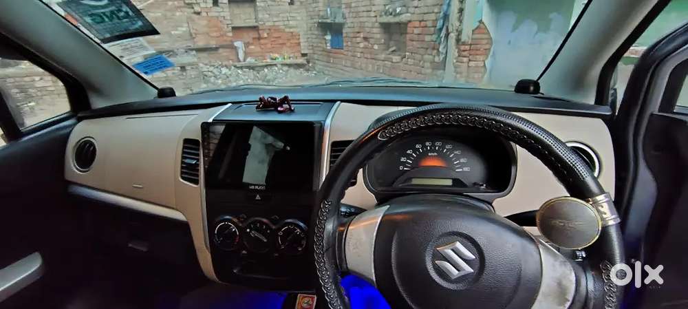 Wagonr Cng Top Notch Car With Music System Also Have All Tyre New