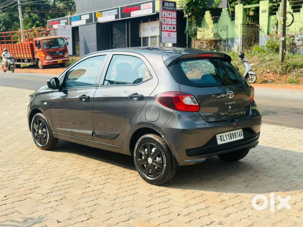 Tata Tiago Xe, 2022, Petrol