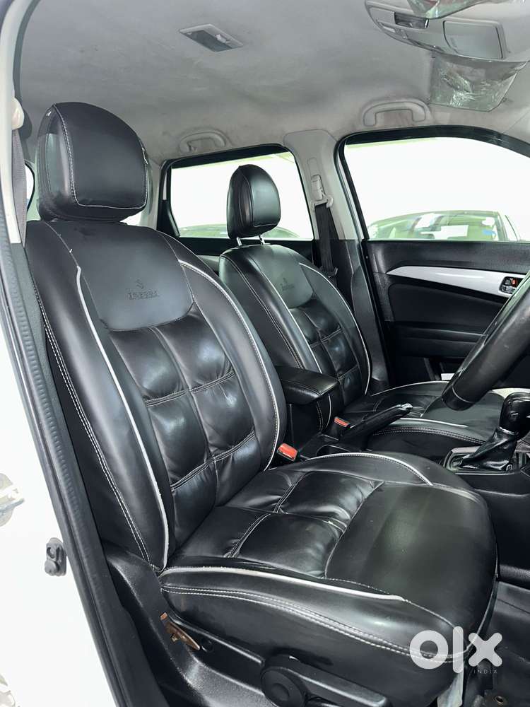 Maruti Suzuki Brezza Zxi Plus At, 2022, Petrol