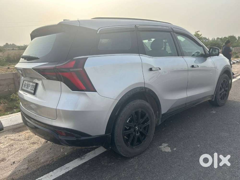 Mahindra Xuv700 2023 Diesel Automatic Top Model (new Condition)