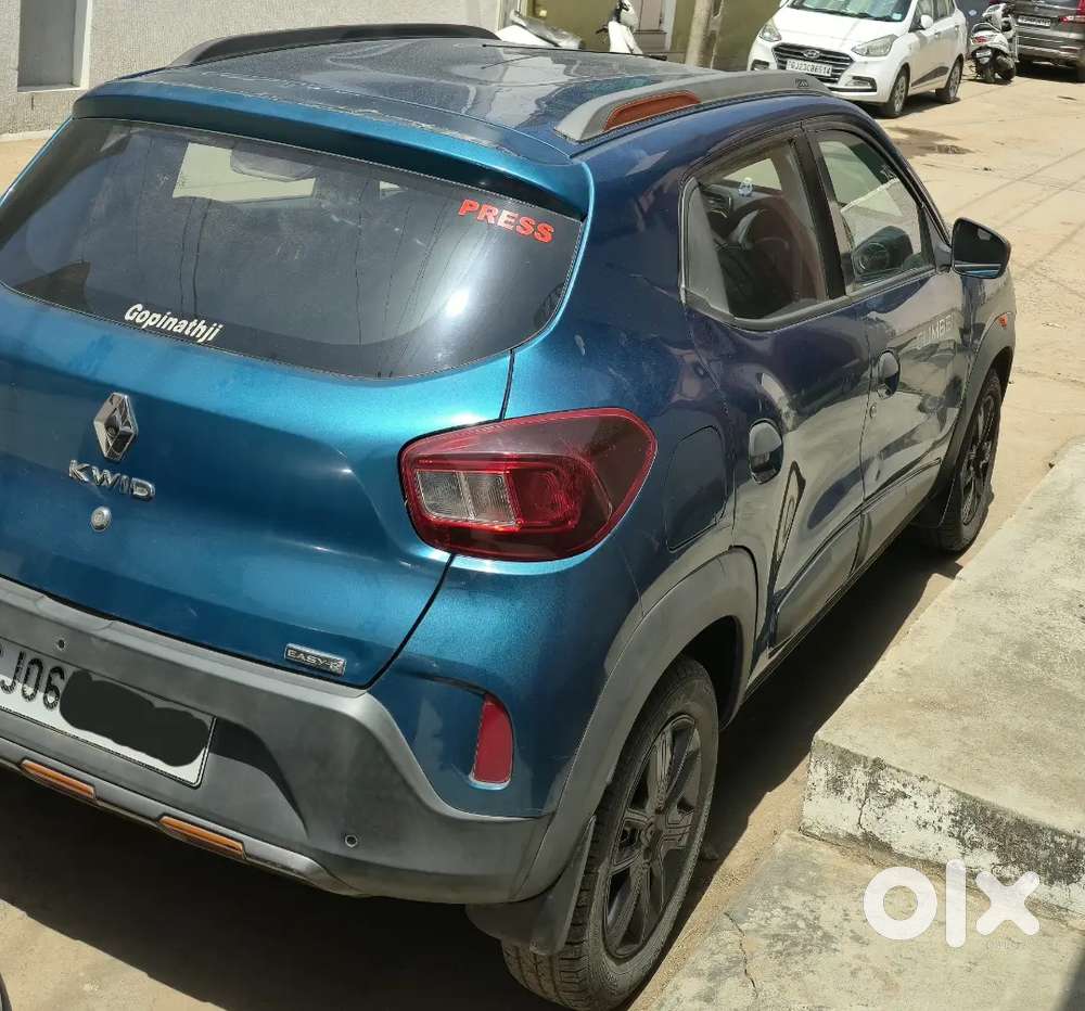 Kwid Climber Top Model Automatic