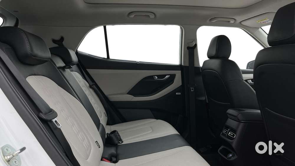Hyundai Creta 1.5 Sx (o) Ivt Petrol, 2023, Petrol