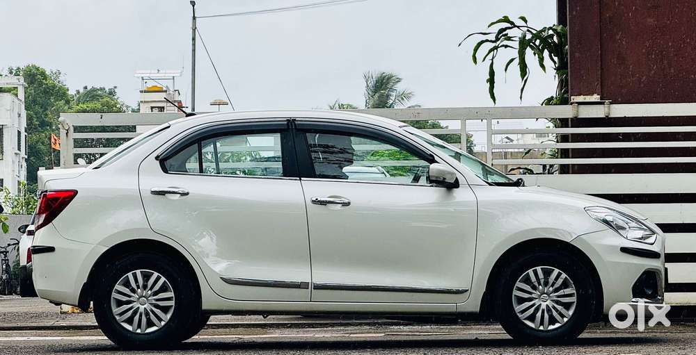 Maruti Suzuki Swift Dzire 1.3 Vxi, 2021, Petrol