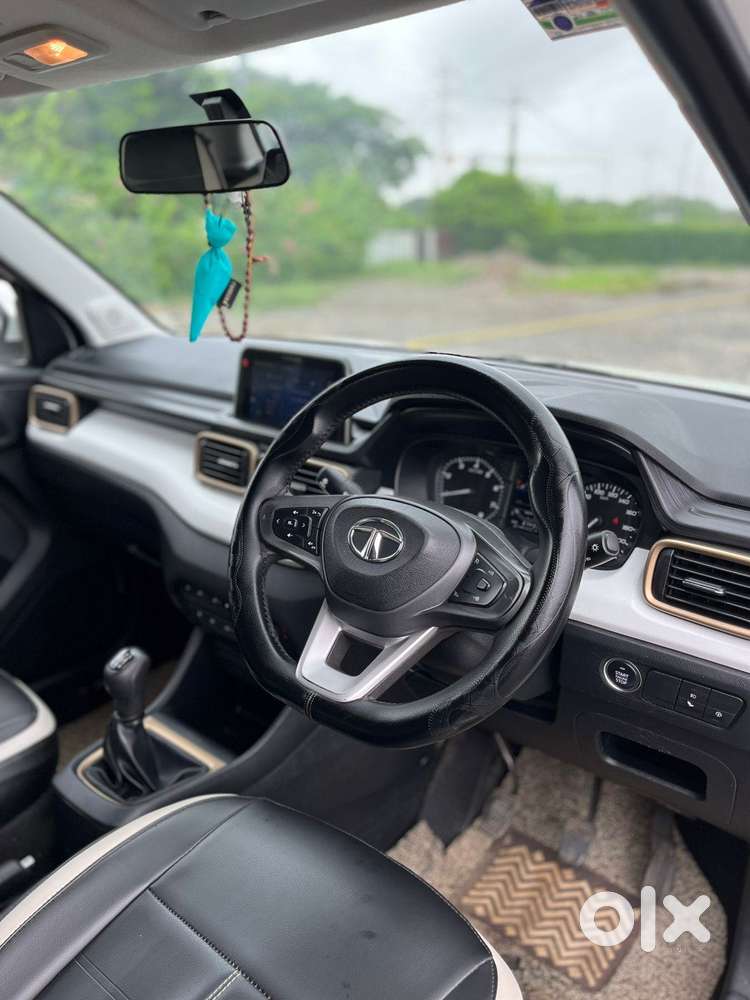 Tata Punch Accomplished, 2022, Petrol