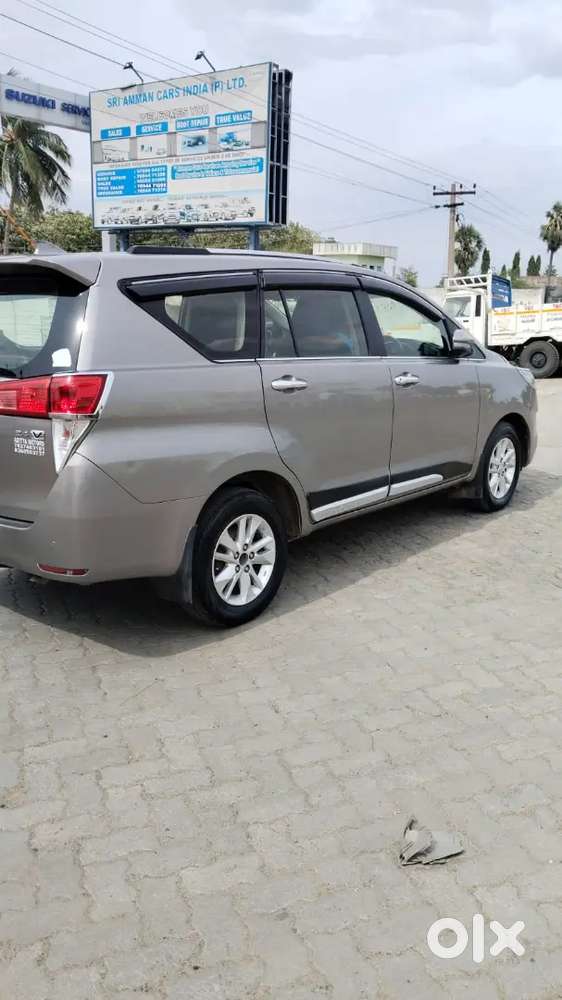 Toyota Innova Crysta 2.4 V  2020 Model