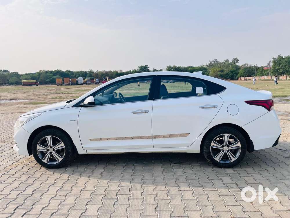 Hyundai Verna 1.5 Sx (o) Ivt, 2017, Petrol