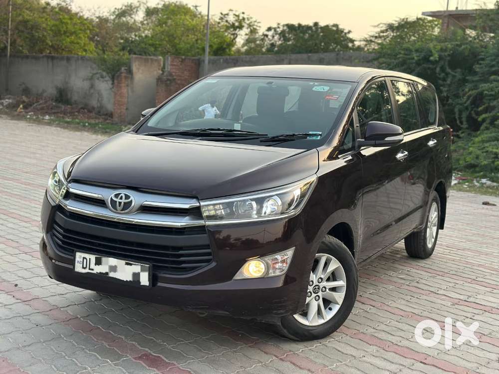 Toyota Innova Crysta 2.4 Vx Mt 8s, 2017, Diesel