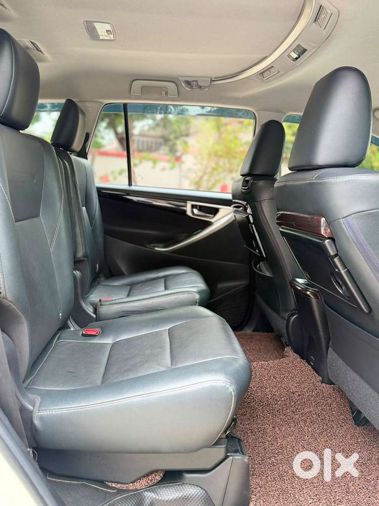 Toyota Innova Crysta 2.4 Z 7 Str, 2022, Diesel