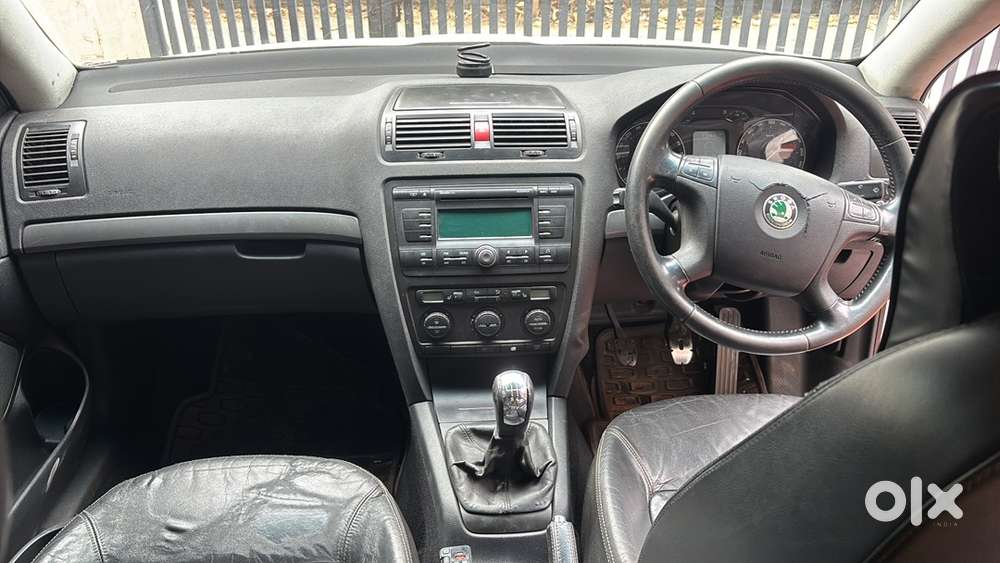 Skoda Laura L&k 2006