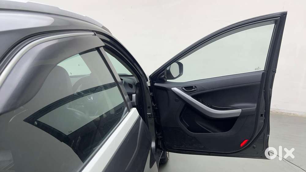 Tata Nexon 1.2 Revotron Xm (s), 2023, Petrol