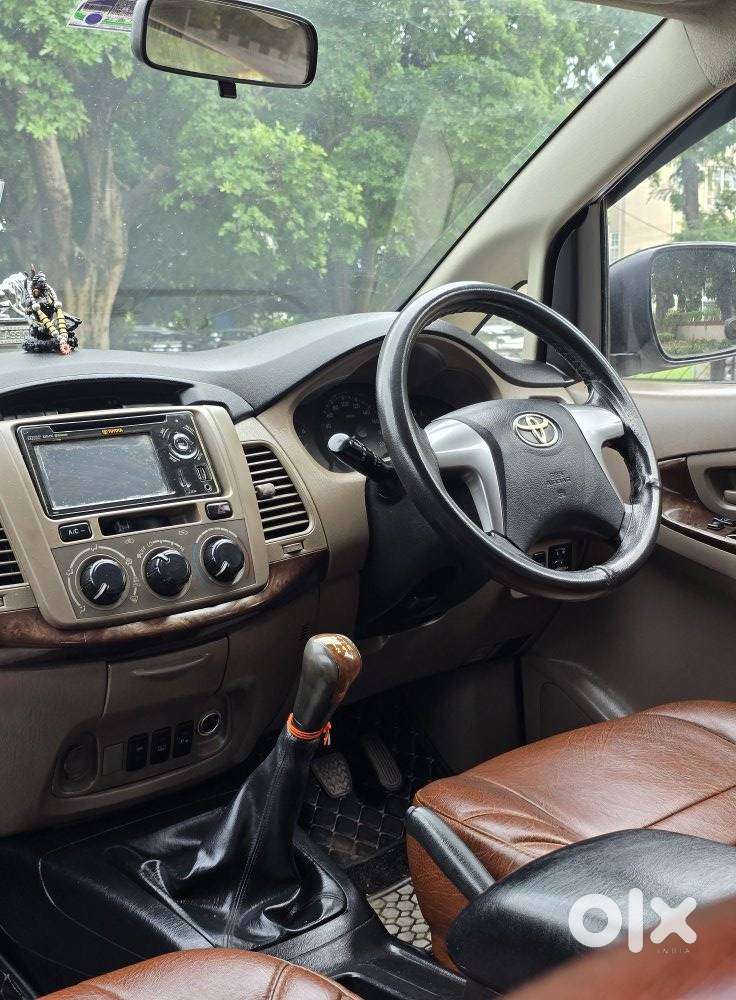 Toyota Innova 2.5 Gx 7 Seater Bs Iv, 2015, Diesel