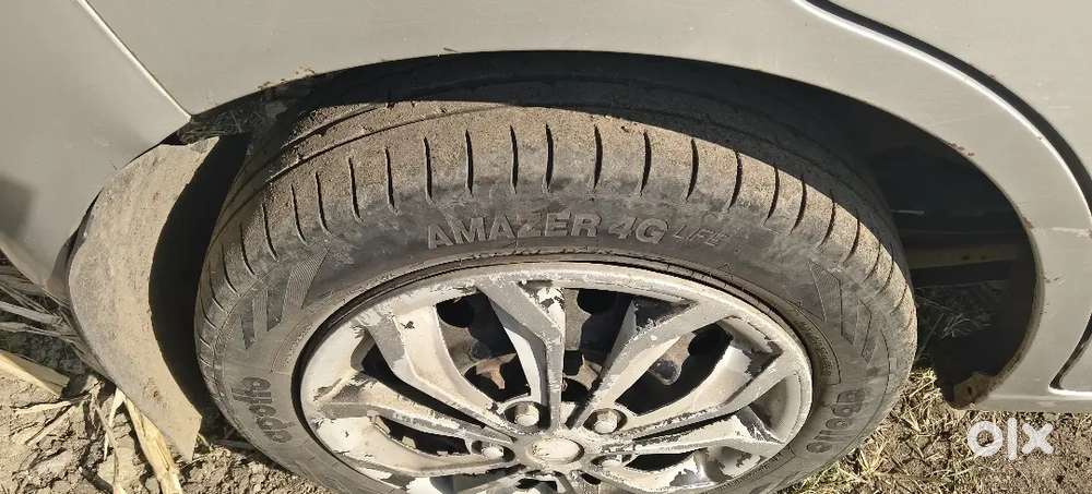 गुड कंडीशन सीएनजी वैगनआर गाडीत कोणतेही काम नाही टायर 80%आहेत