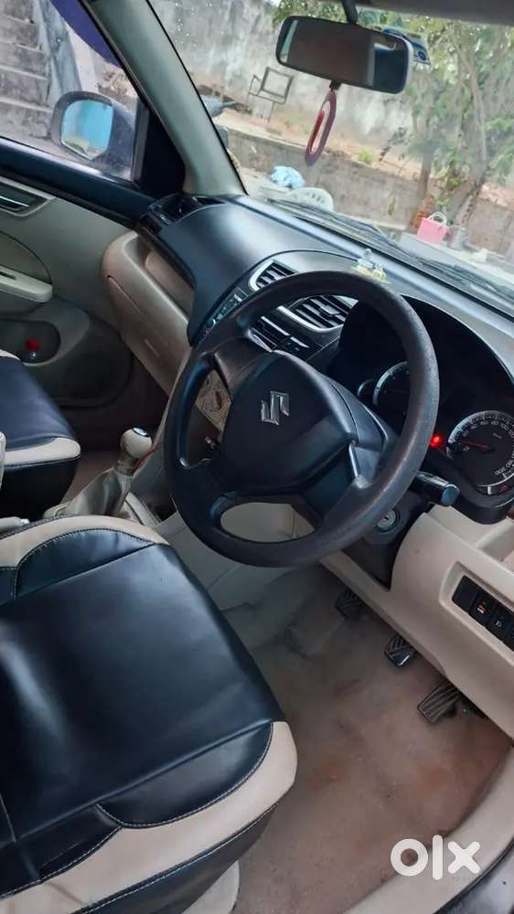 Maruti Suzuki Dzire 2015